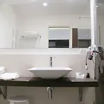 Riviera Luxury Bed & Breakfast