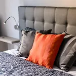 Riviera Luxury Bed & Breakfast 4*