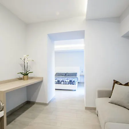 Riviera Luxury Bed & Breakfast