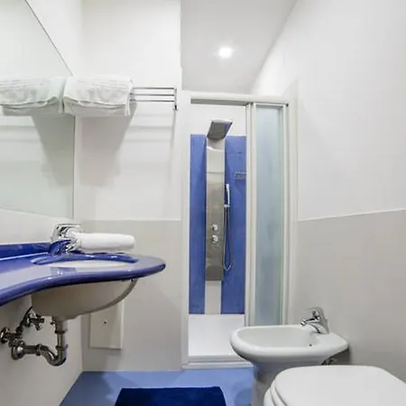 Riviera Luxury Nocleg ze śniadaniem Neapol