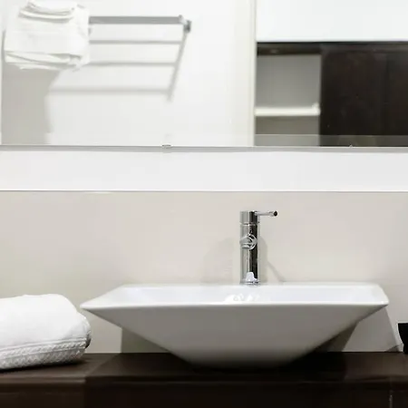 Riviera Luxury Oda ve Kahvaltı Napoli