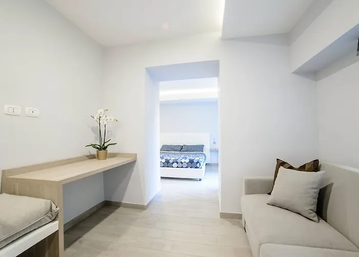 Riviera Luxury Neapel
